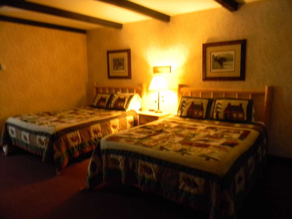 Adirondack Lodge Old Forge Phòng bức ảnh